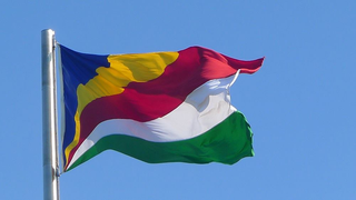 Ilyen zászlót egész biztosan soha életetekben nem láttatok még
